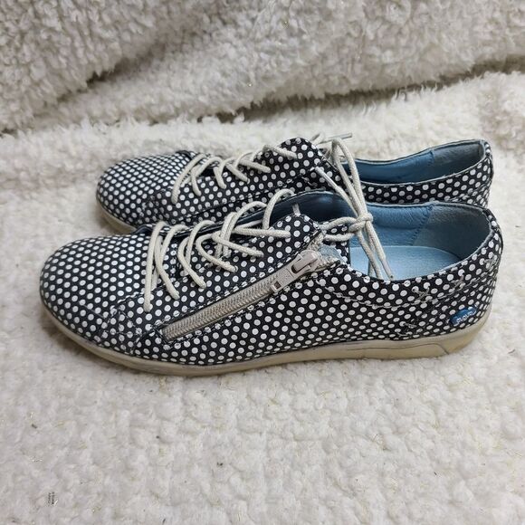 Cloud Footwear Aika Dots Pop‎ Supreme sneakers 39 - Picture 3 of 4